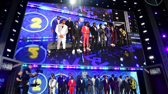 Giants secure two top ten draft picks after major trade