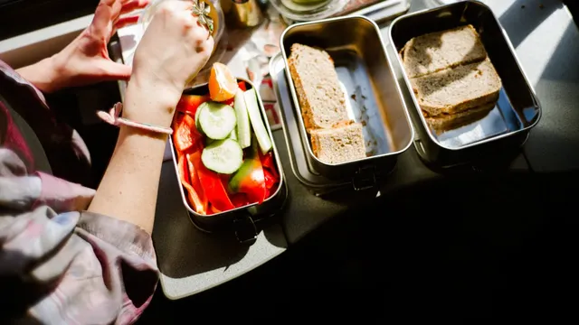 Food expert shares tips for healthy and budget-friendly school lunches