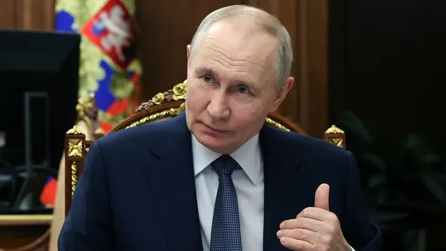 Putin demands oligarchs support Russia's war budget