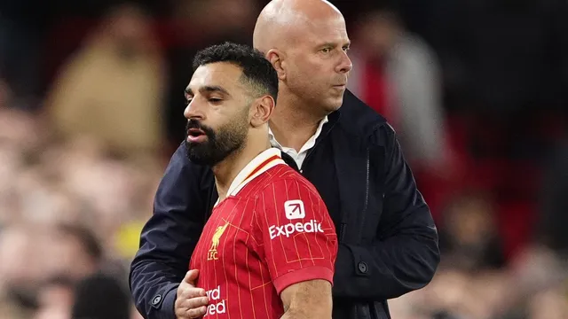 Arne Slot hints at Mohamed Salah's return to starting lineup against Marseille