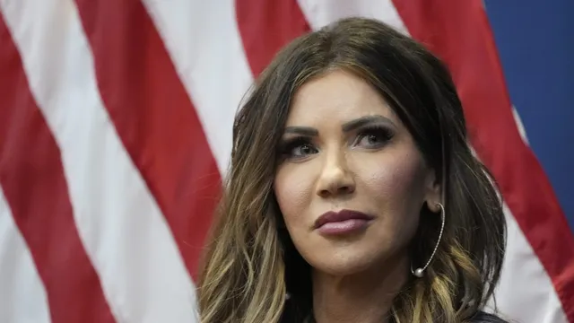 TSA agents rewarded with $10,000 bonuses for exceptional service during shutdown