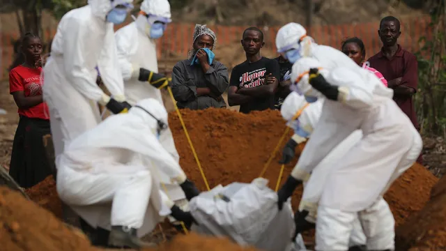 Ebola outbreak claims 438 lives in DR Congo as treatment trial begins
