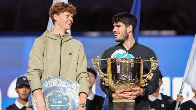 Novak Djokovic struggles through his worst year yet in tennis