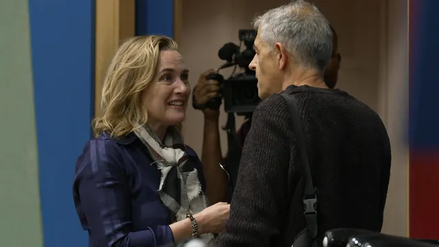 Kate Winslet reunites with Titanic band member at film scoring session