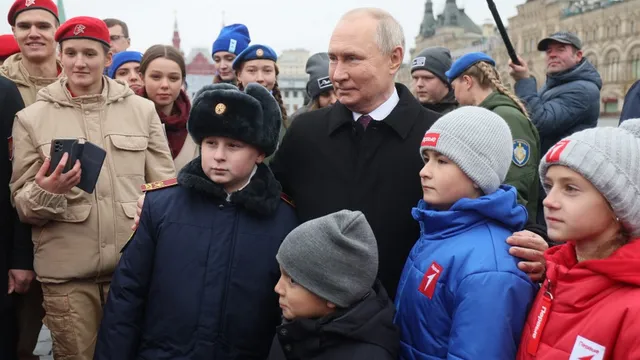 Putin defends Russian youth camps amid EU sanctions