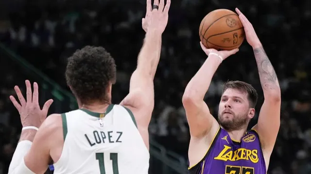 Bucks dominate Lakers as Giannis shines despite Doncic's effort