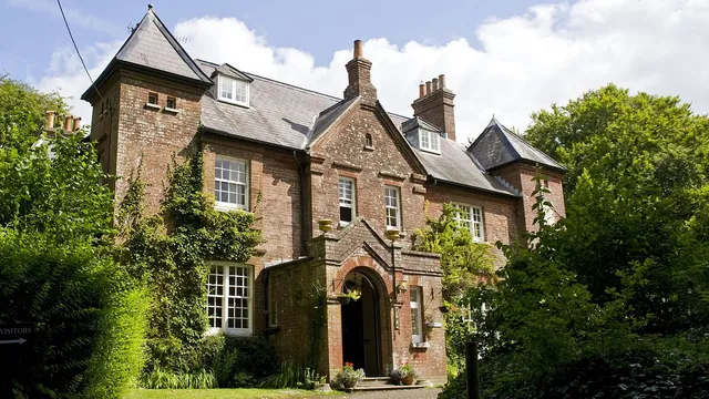 locals oppose 107 homes near Thomas Hardy"s mansion in Cornwall