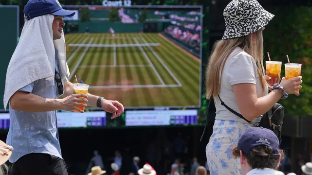 Wimbledon shatters records with hottest opening day ever