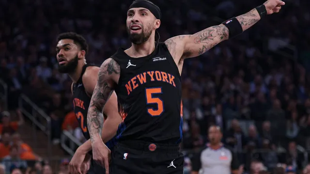Knicks fans invade playoff games, raising ticket prices
