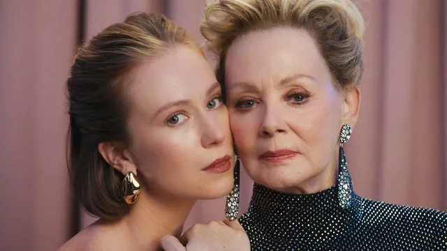 Ava betrays Deborah with blackmail amidst career struggles