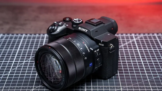 Sony unveils RX10 V superzoom camera at a steep price