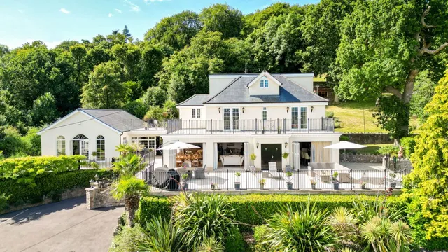 Exploring luxury homes for £1.75 million in Bristol, London, and Italy
