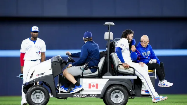 Cody Ponce suffers devastating knee injury during Blue Jays debut