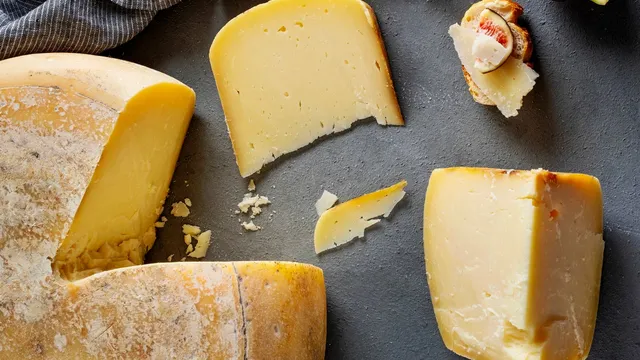 Cheese recalled after Listeria found in packaging area