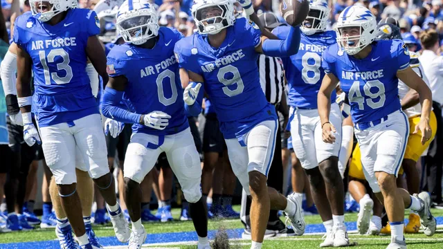 Air Force aims to extend winning streak at Baylor Saturday