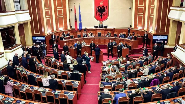 Albanian anti-government protests escalate into violent clashes as PM refuses to resign