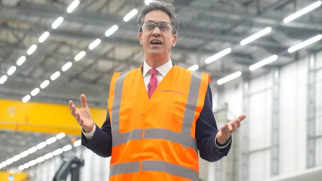 Ed Miliband avoids target for slashing electricity bills, raising concerns