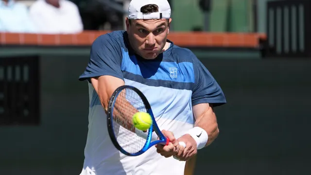 Jack Draper suffers shock loss to Jakub Mensik at Miami Open