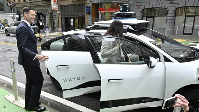 Waymo pays gig workers to close doors of its robotaxis