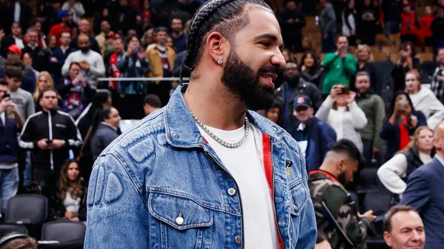 Drake’s album sees unprecedented 8,557% sales spike after vinyl release