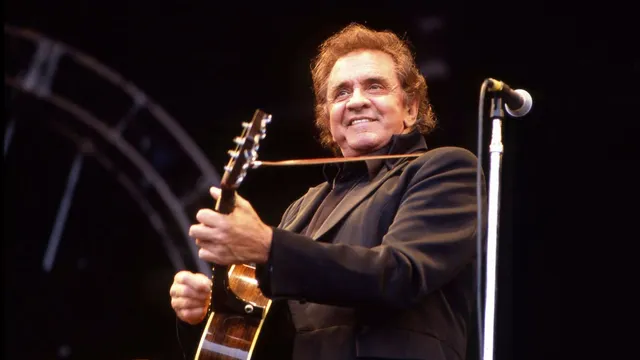 Johnny Cash tops U.K. country charts with RPO collaboration
