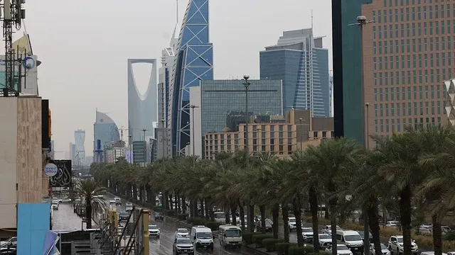 Saudi Arabia issues air raid alerts in Riyadh amid escalating conflict with Houthi rebels