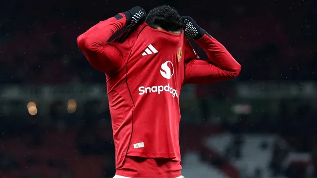 Darren Fletcher warns Manchester United players not to waste another season