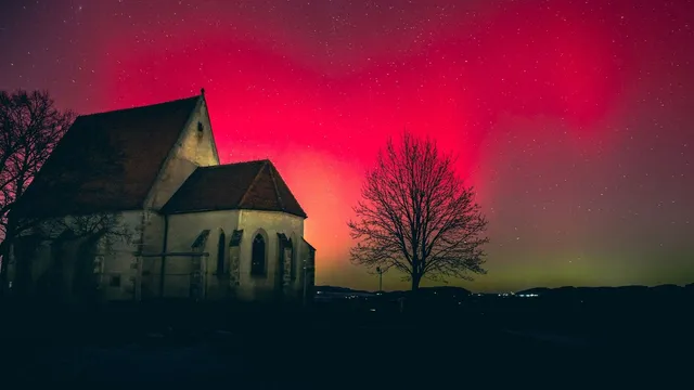 Severe geomagnetic storm illuminates skies across the U.S. and Scotland