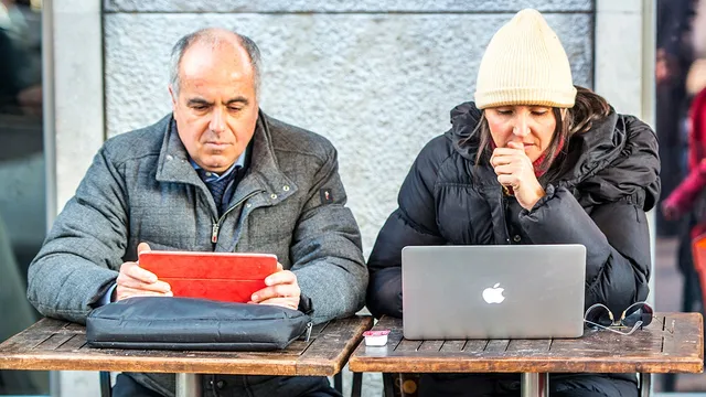 Apple fixes critical security flaw exploited by hackers