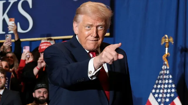 Trump backs Republican plan to overhaul Obamacare subsidies