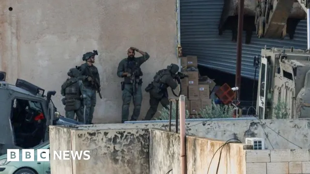 Israeli forces kill two Palestinians during surrender in Jenin