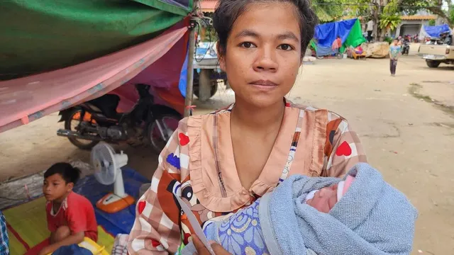 Half a million flee ongoing conflict at Thailand-Cambodia border