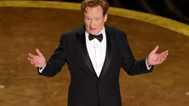 Conan O'Brien prepares to jump through flaming table for Bills Mafia