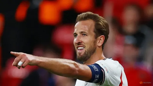 Harry Kane equals Peter Shilton's England men's record of 125 appearances at Wembley