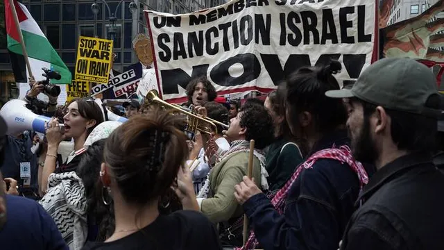 UN adds 61 companies to list of firms linked to Israeli settlements in West Bank