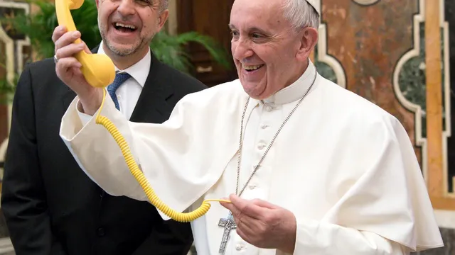 Nuns field calls about pope's health during hospitalization