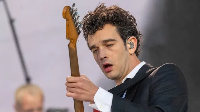 Matty Healy threatens Azealia Banks after intense online feud