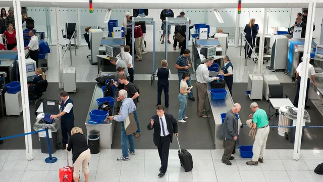 UK airports change security rules but keep 100ml liquid limit