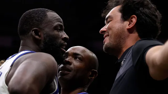 Draymond Green confronts fan over insulting remarks during game