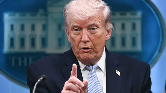 Donald Trump launches attack on Fox News hosts Jessica Tarlov and Shannon Bream