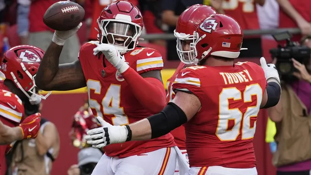 Butker"s 51-yard field goal lifts Chiefs over Bengals in dramatic finish