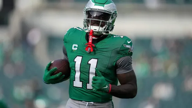 Patriots and Eagles struggle to finalize A.J. Brown trade