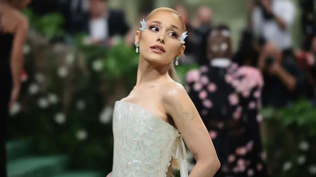 Ariana Grande and Charli XCX Top U.K. Charts with New Duet