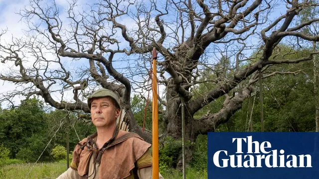 Major Oak tree linked to Robin Hood dies after centuries of decline