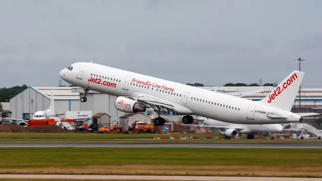 Jet2 introduces baggage drop-off service for easy morning flights