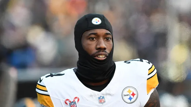 Steelers activate Joey Porter Jr. as contract talks stall