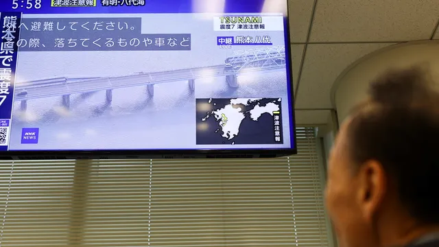 Magnitude 7.1 earthquake strikes southern Japan, triggering tsunami warnings