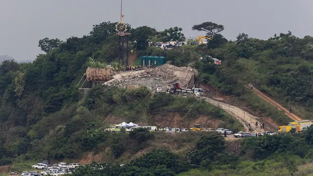 Tragedy strikes as building collapses in South Africa, trapping many