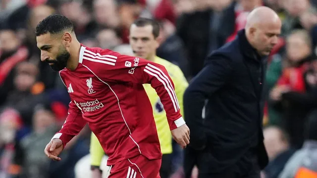 Arne Slot drops Mohamed Salah amid Liverpool's Champions League triumph