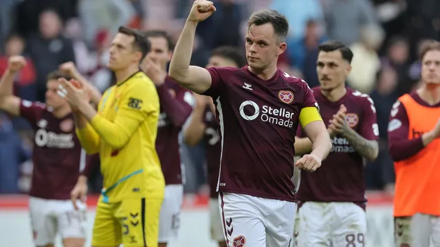 Celtic stumbles as Dundee United secures crucial victory